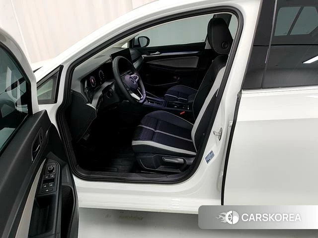 Volkswagen Golf id 4240429 из Китая 13