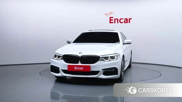 BMW 5 Series (G30) id 3814535 из Кореи 13