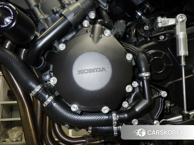 Engine photo