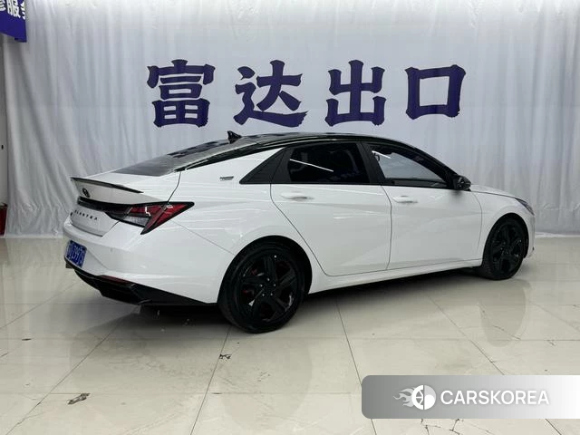 Hyundai Elantra id 4208920 из Китая 8