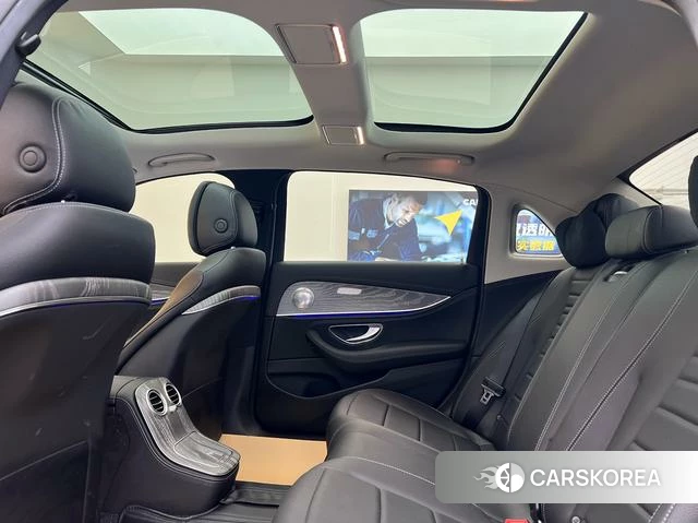 Mercedes-Benz E-class id 4256167 из Китая 23