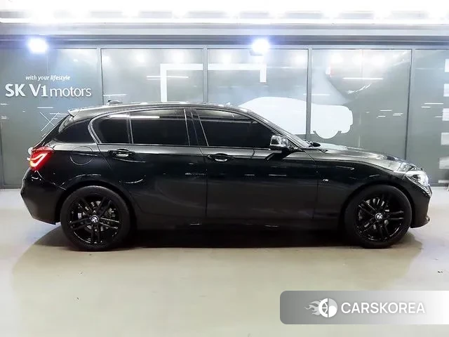 BMW 1 Series (F20) 2018 Черный из Кореи, фото 3