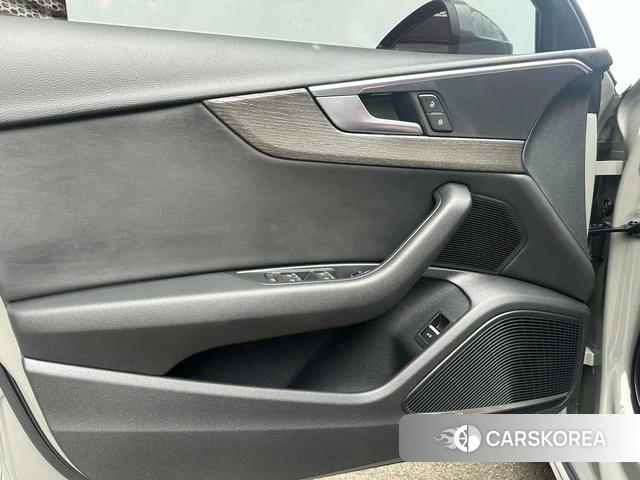 Audi A4 (import) id 4366049 из Китая 14