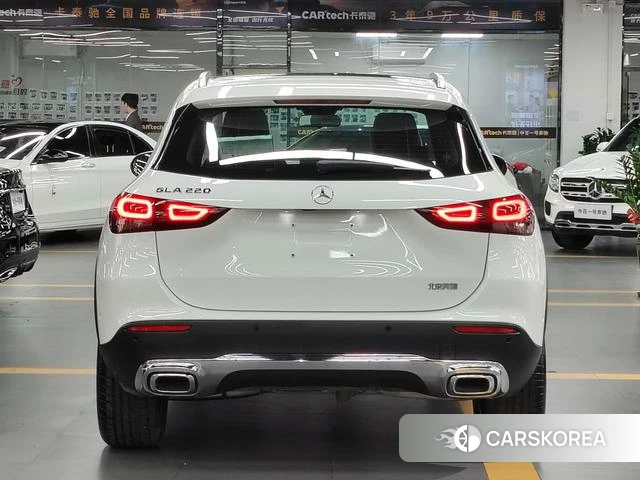 Mercedes-Benz GLA 2024 Белый из Китая, фото 5