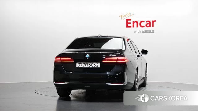 BMW 5 Series (G60) id 4691095 из Кореи 23
