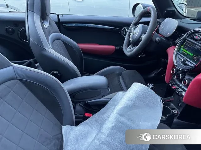 Mini Cooper S Convertible 2020 Черный из Кореи, фото 3