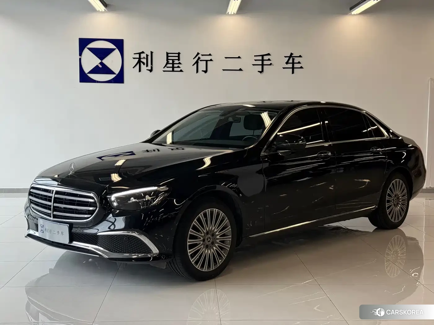 Mercedes-Benz E-Class 2023 Черный из Китая, фото 3