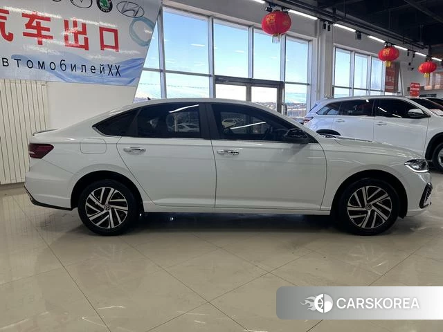 Volkswagen Lavida id 4263080 из Китая 11