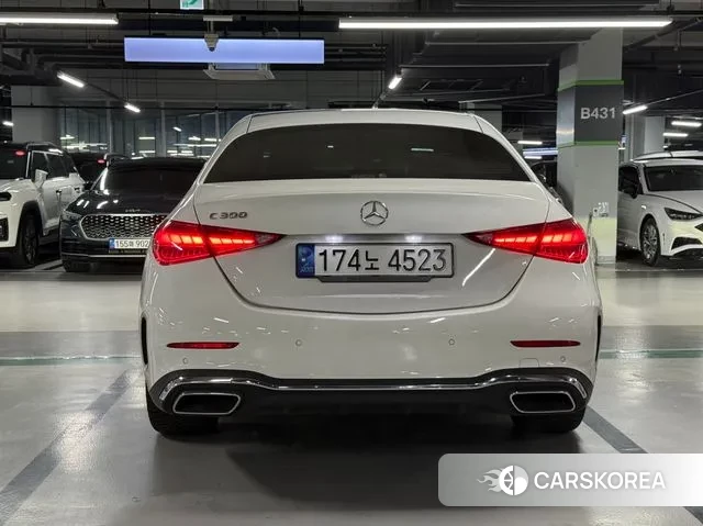 Mercedes-Benz C-Class W206 2022 Белый из Кореи, фото 3