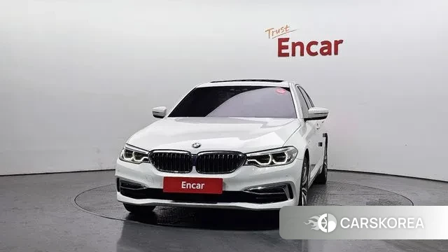 BMW 5 Series (G30) id 3656216 из Кореи 13