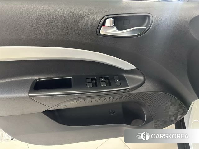Kia Yi Ran id 4263279 из Китая 8