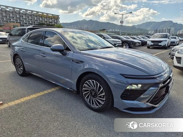 Hyundai Sonata D Edge Hybrid (DN8) id 3147739 из Кореи 13