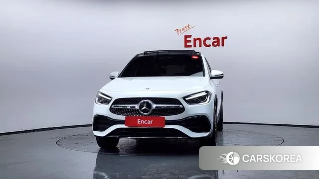 Mercedes-Benz GLA - Class H247 id 3405789 из Кореи 13