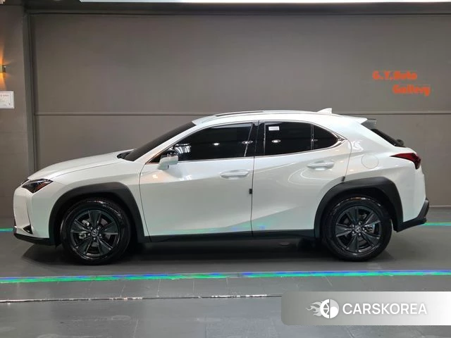 Lexus UX300h id 4767355 из Кореи 13