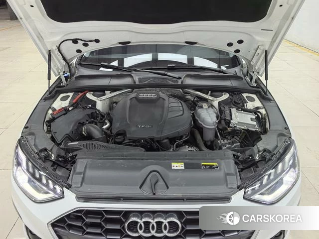 Audi A4L id 4391988 из Китая 9