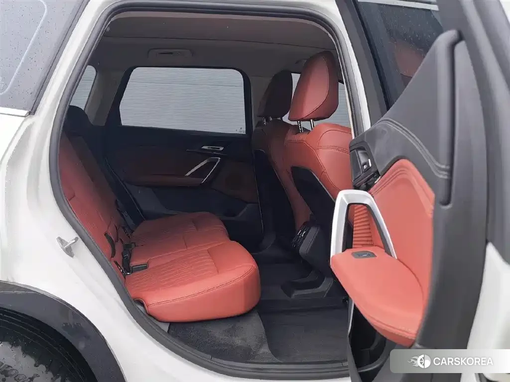 BMW iX1 2025 Белый из Китая, фото 3