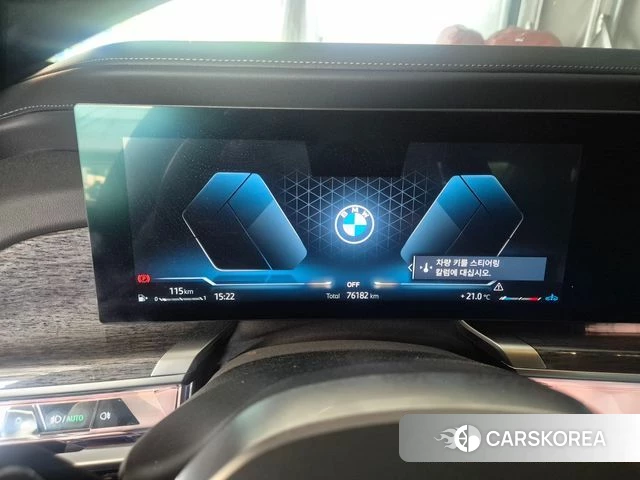 BMW 7 Series (G70) 2024 Черный из Кореи, фото 3