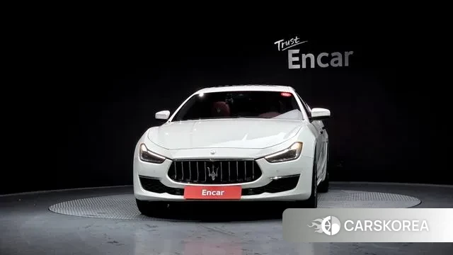 Maserati Ghibli id 3465038 из Кореи 13