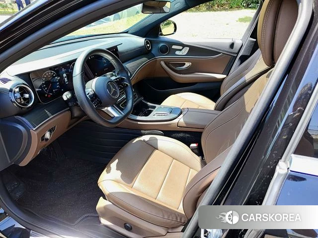Mercedes-Benz E-class 2022 Черный из Китая, фото 3