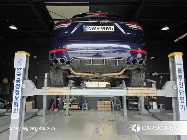Maserati Levante 2019 Синий из Кореи, фото 3