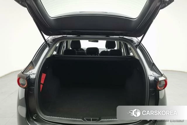 Mazda CX-5 id 4210707 из Китая 17