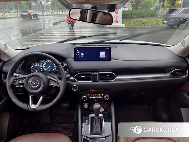 Mazda CX-5 2023 Белый из Китая, фото 3