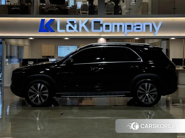 Mercedes-Benz GLE-Class W167 2026 Черный из Кореи, фото 3
