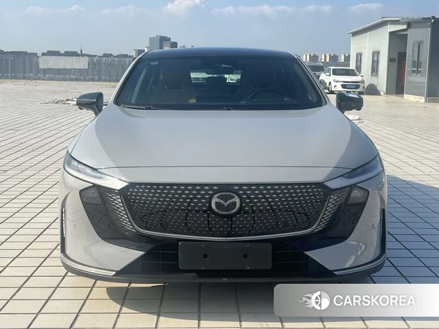 Mazda EZ-6 2024 Серебристо-серый из Китая, фото 3