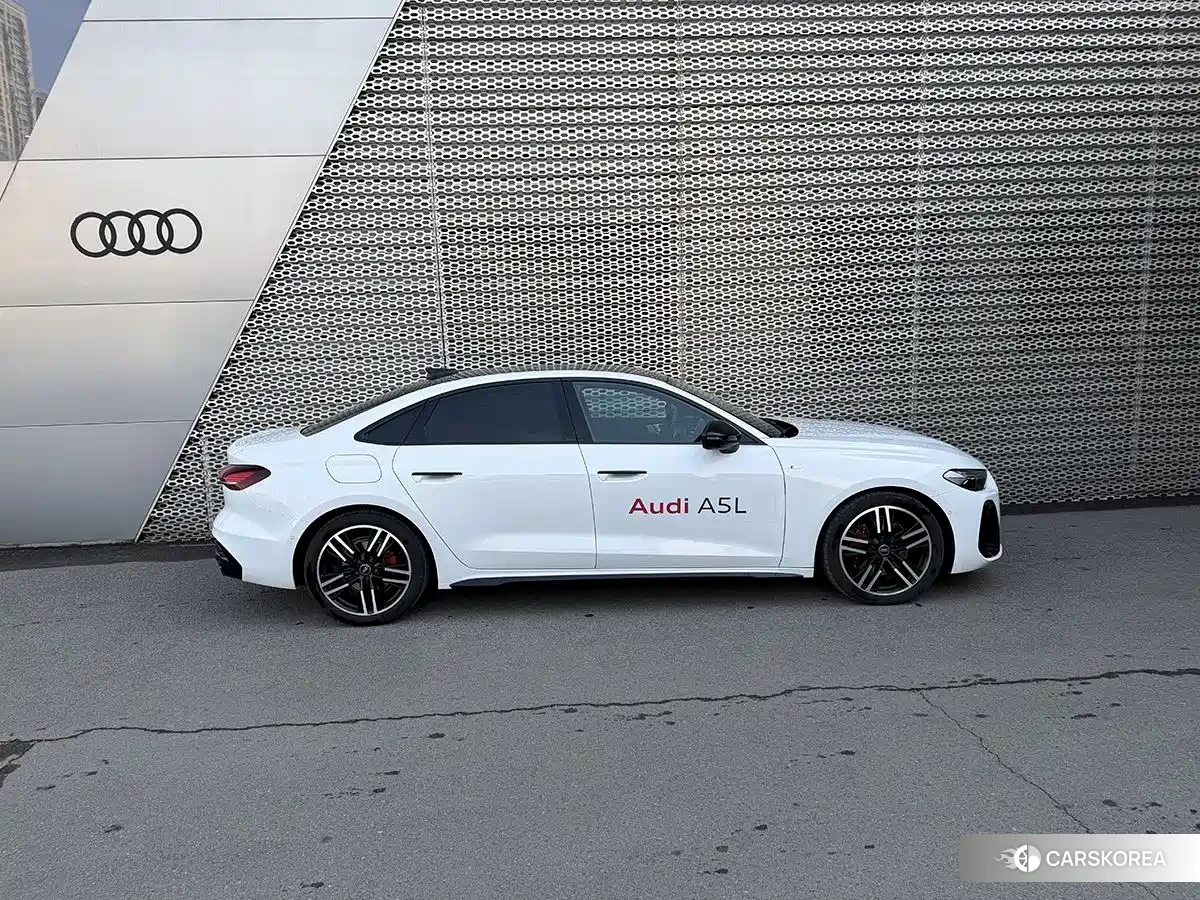 Audi A5L 2025 Белый из Китая, фото 3