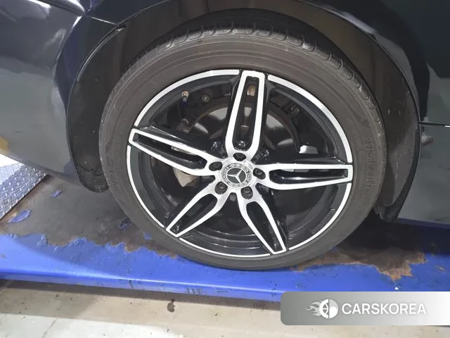 Mercedes-Benz E-Class W213 2018 Черный из Кореи, фото 3