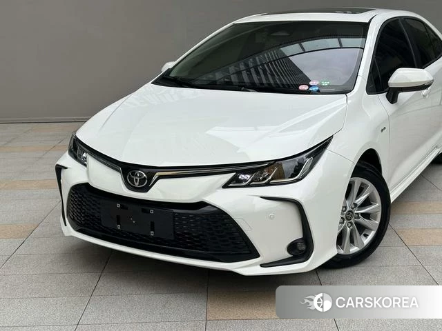Toyota Corolla id 4262349 из Китая 16
