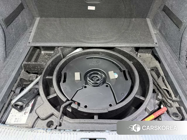 Audi Q5L id 4208238 из Китая 22