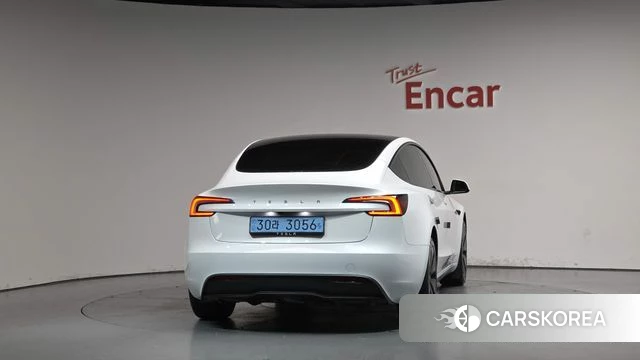 Tesla Model 3 id 4622894 из Кореи 23