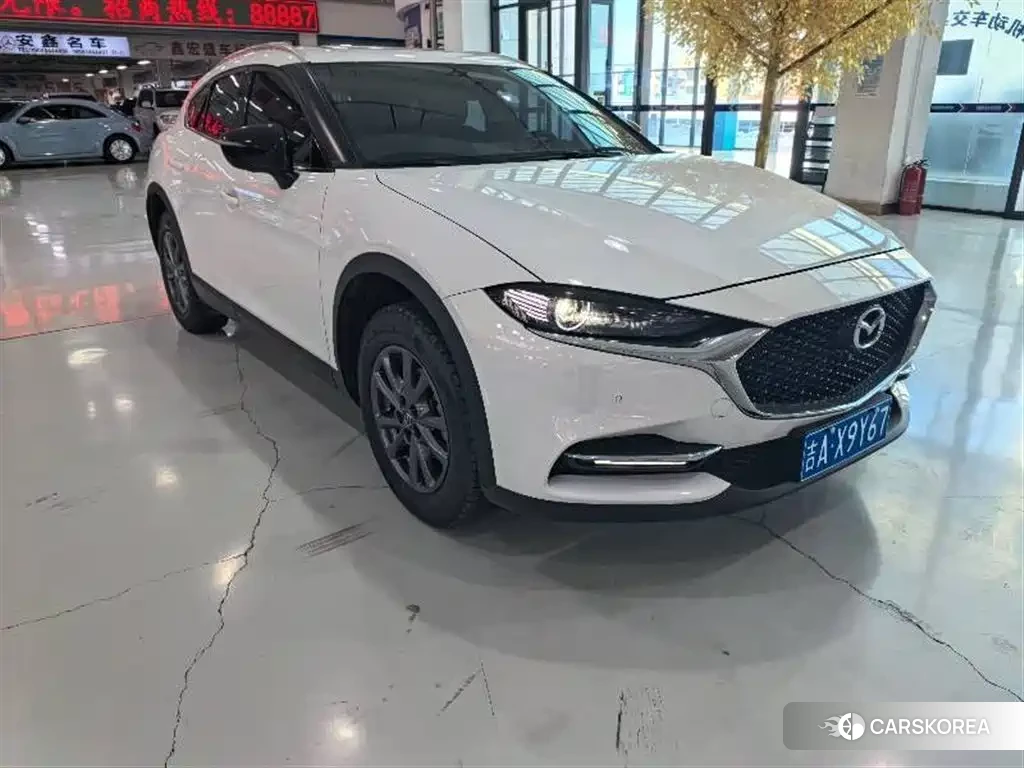 Mazda CX-4 2023 Белый из Китая, фото 3