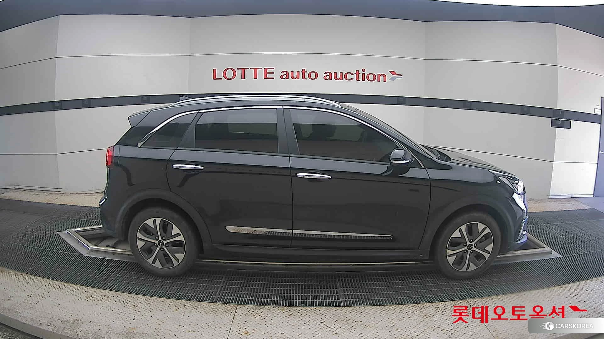 Kia Niro EV id 4902345 из Кореи 23