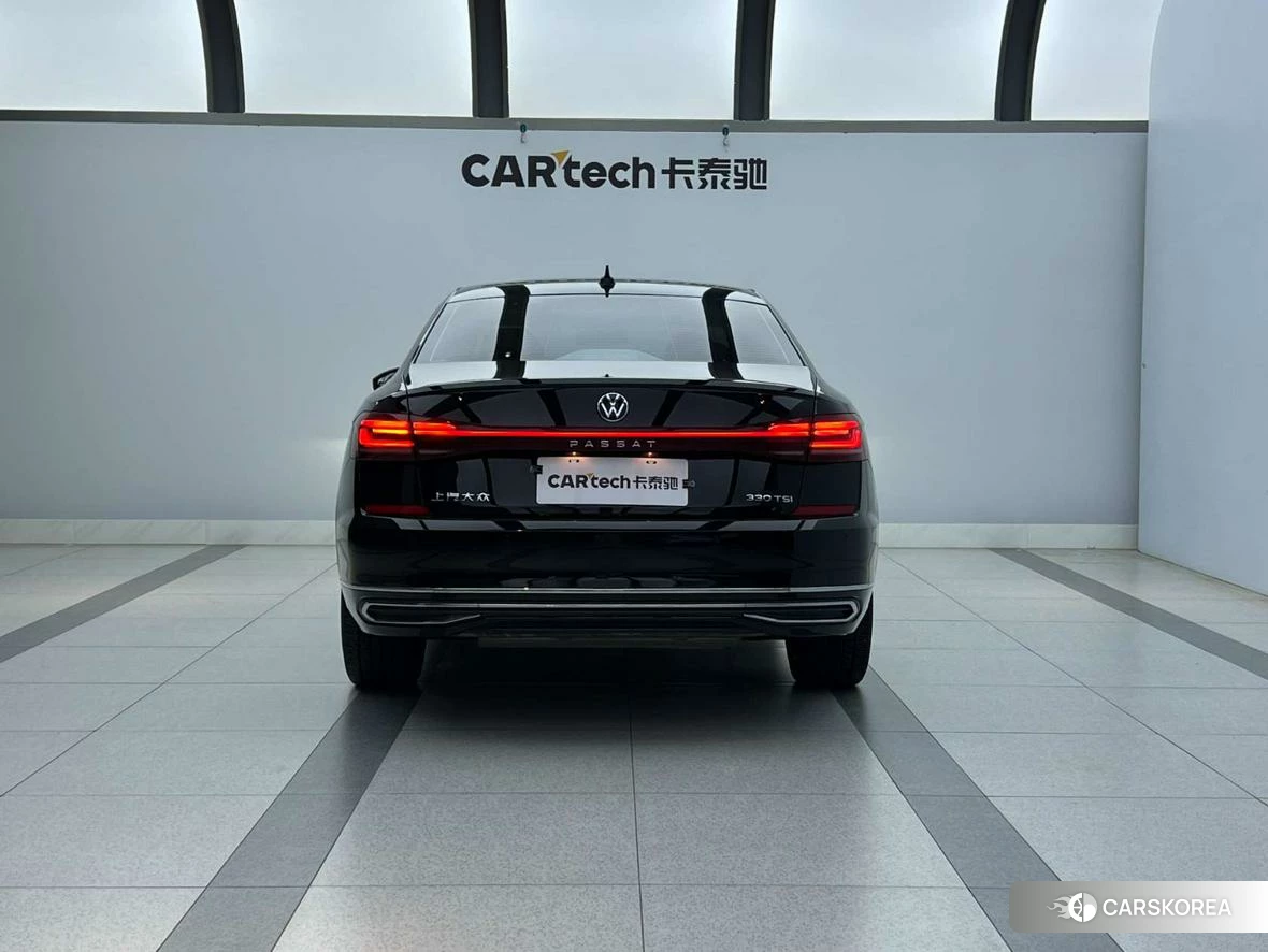Volkswagen Passat 2023 Черный из Китая, фото 6