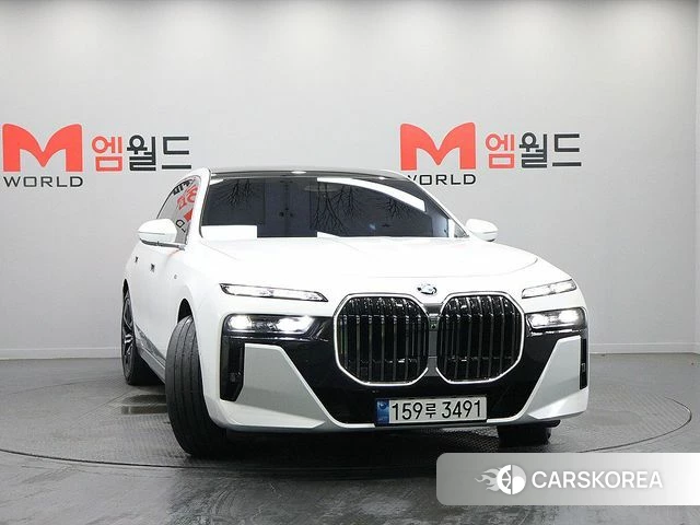 BMW 7 Series (G70) id 3838243 из Кореи 13