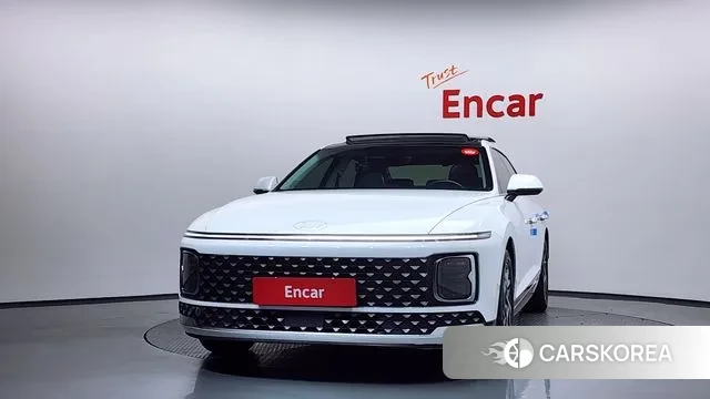 Hyundai Grandeur (GN7) id 3654295 из Кореи 13