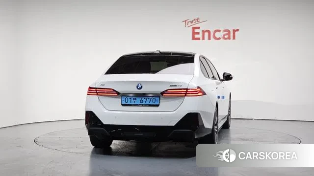 BMW i5 (G60) id 3446930 из Кореи 13