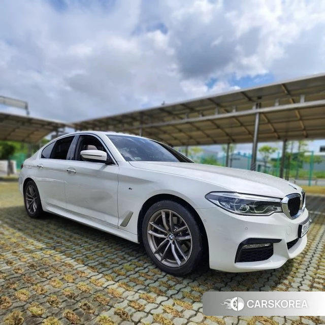 BMW 5 Series (G30) id 4610606 из Кореи 13