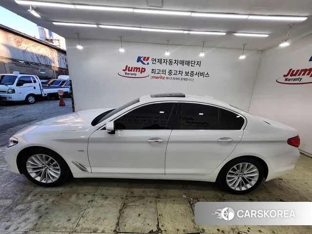 BMW 5 Series (G30) id 3444996 из Кореи 13