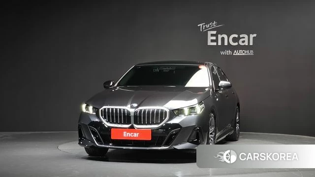 BMW 5 Series (G60) id 4421617 из Кореи 23
