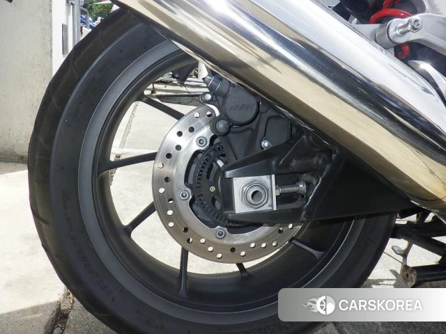 Honda CB1300SF id 4184707 из Японии 17