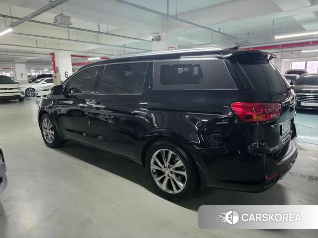 Kia The New Carnival id 3925113 из Кореи 12