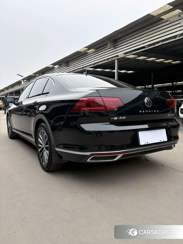 Volkswagen Magotan id 4210605 из Китая 11