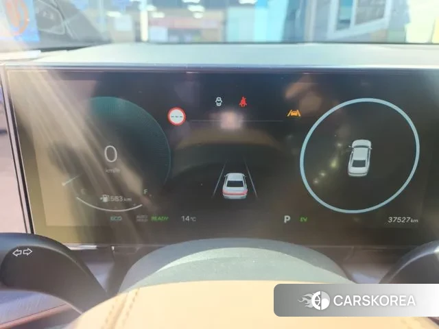 Hyundai Grandeur Hybrid (GN7) 2023 Жемчужный цвет из Кореи, фото 3