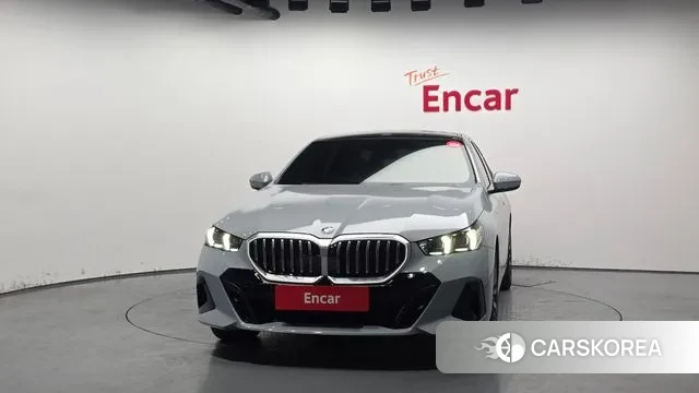 BMW 5 Series (G60) id 3565375 из Кореи 13