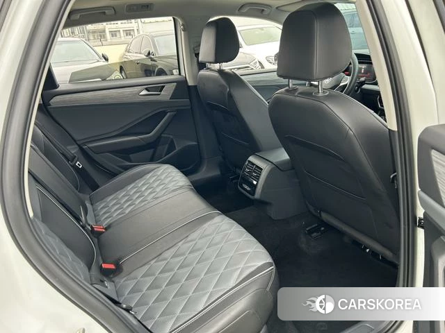 Volkswagen Sagitar id 4335046 из Китая 11