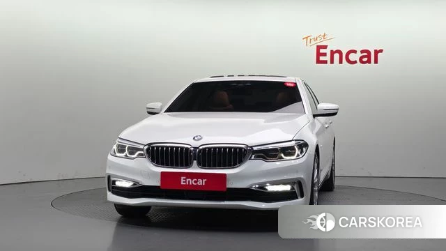 BMW 5 Series (G30) id 4931191 из Кореи 13