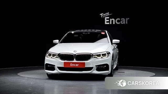 BMW 5 Series (G30) id 3233965 из Кореи 13